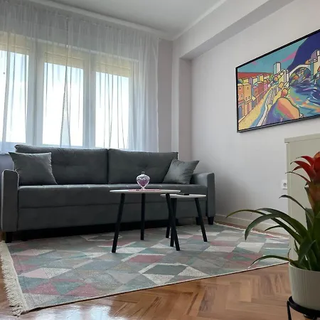 Memoria Apartment
